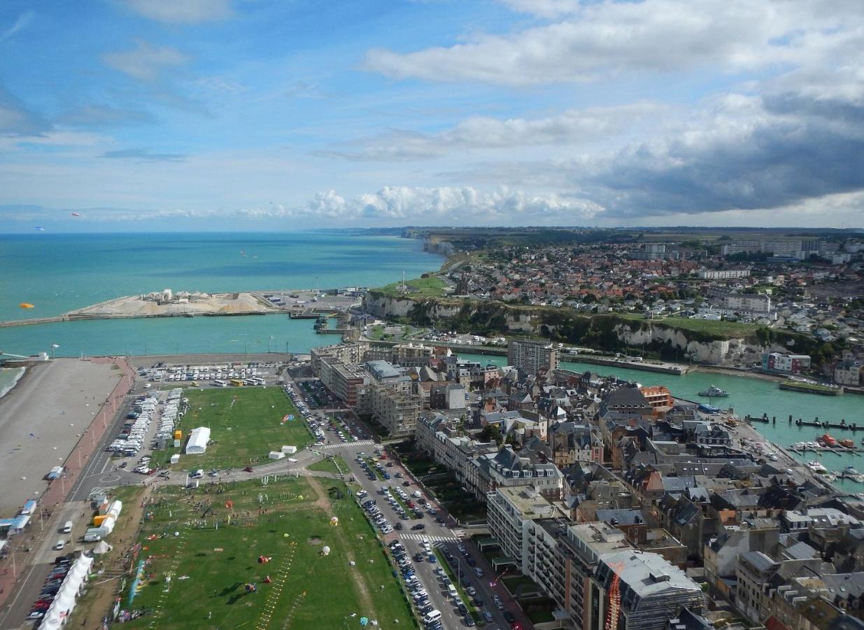 L'Entre Port & Mer - Vue Mer - Proxi Gare Plage & Quai - Hyper-Centre - Parking Gratuit Dieppe Exterior photo